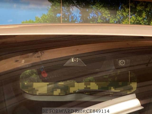 2025 Toyota Harrier — Photo 7