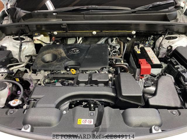 2025 Toyota Harrier — Photo 8