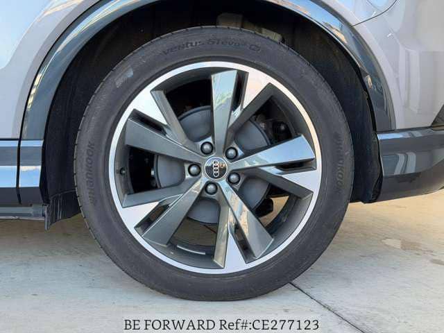 2024 Audi Q4 e-tron — Photo 14