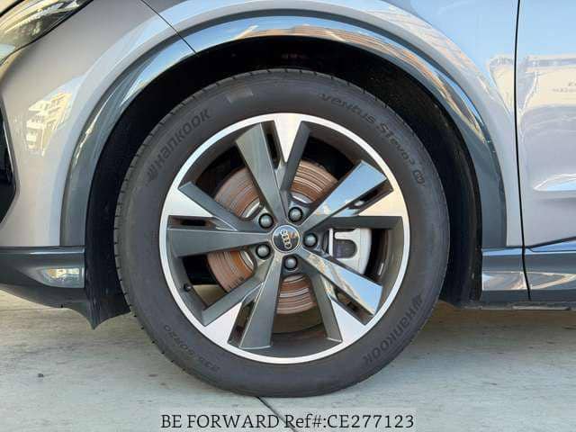2024 Audi Q4 e-tron — Photo 13