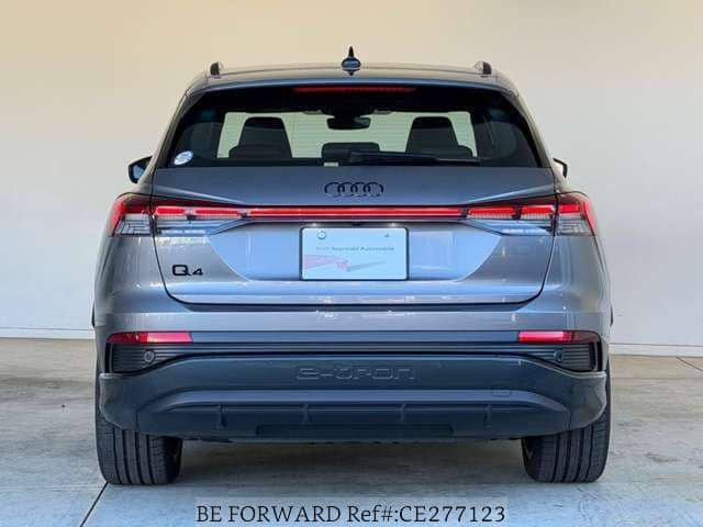 2024 Audi Q4 e-tron — Photo 9