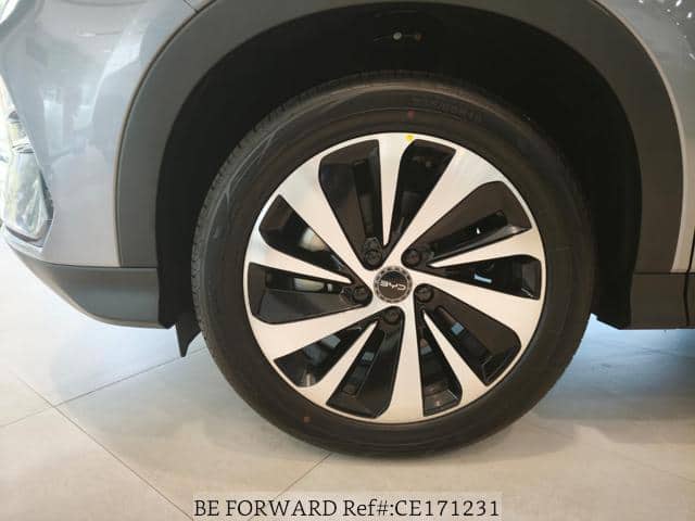 2026 BYD SEALION 6 — Photo 9