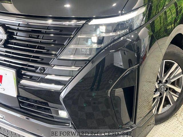 2025 Nissan Serena — Photo 14