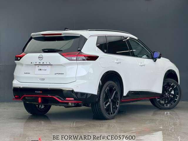 2026 Nissan X-Trail Hybrid — Photo 2