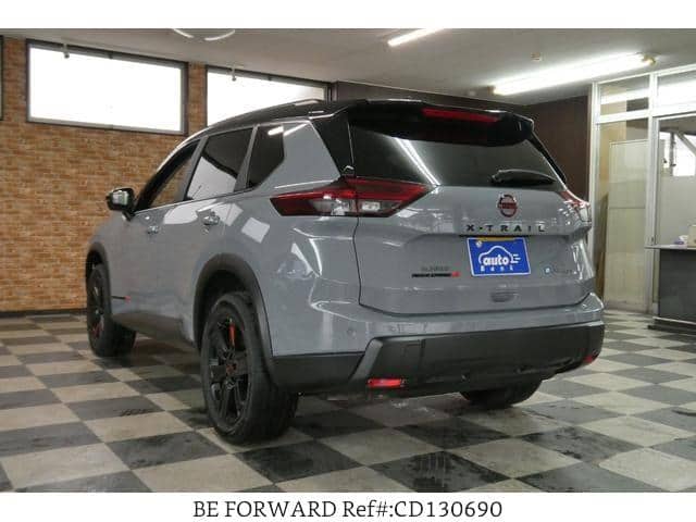 2026 Nissan X-Trail Hybrid — Photo 2