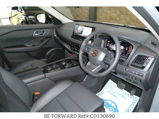 2026 Nissan X-Trail Hybrid — Photo 4