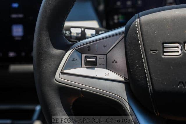 2026 BYD SEALION 8 — Photo 16