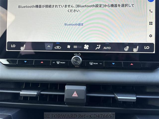 2026 Toyota RAV4 — Photo 8