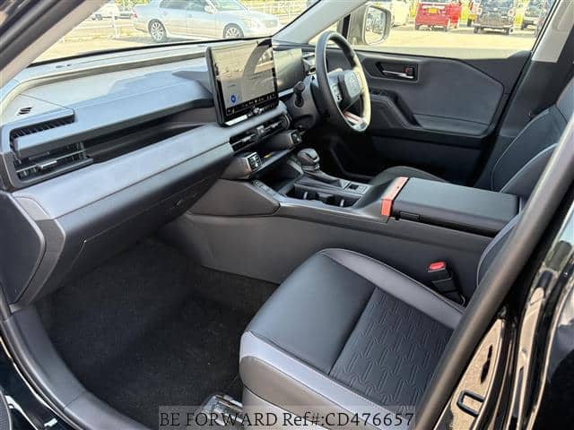 2026 Toyota RAV4 — Photo 13