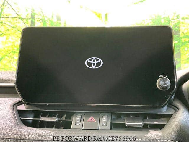 2024 Toyota RAV4 — Photo 3